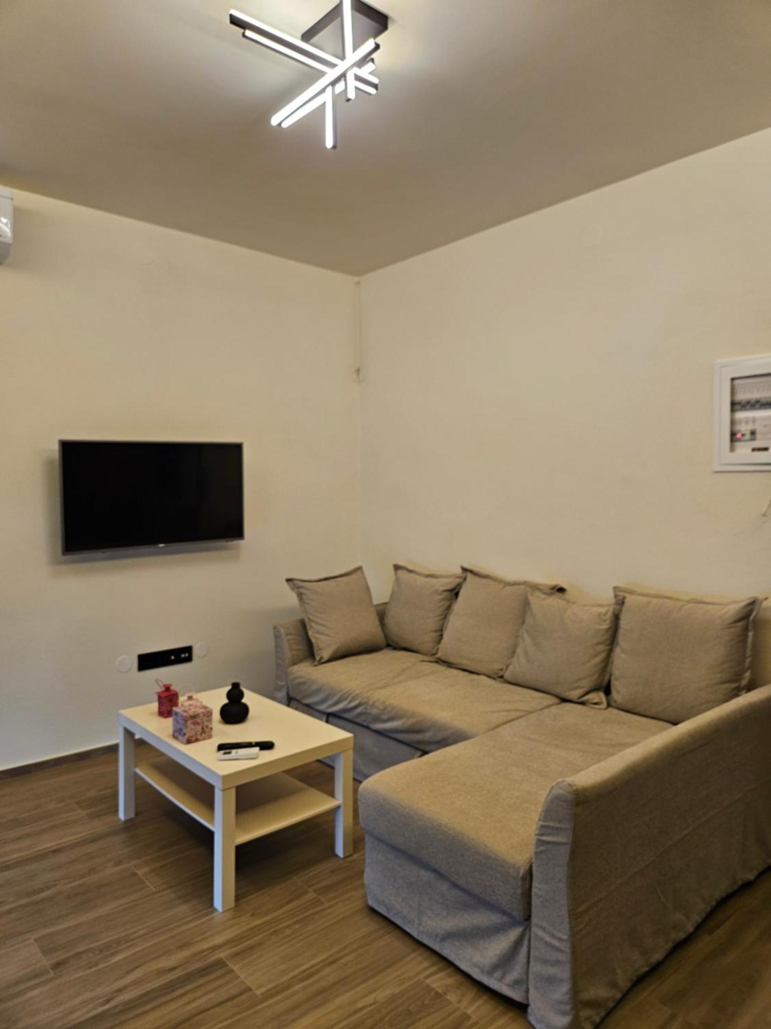 Jk Luxury Apartments Nea Chili Exterior foto